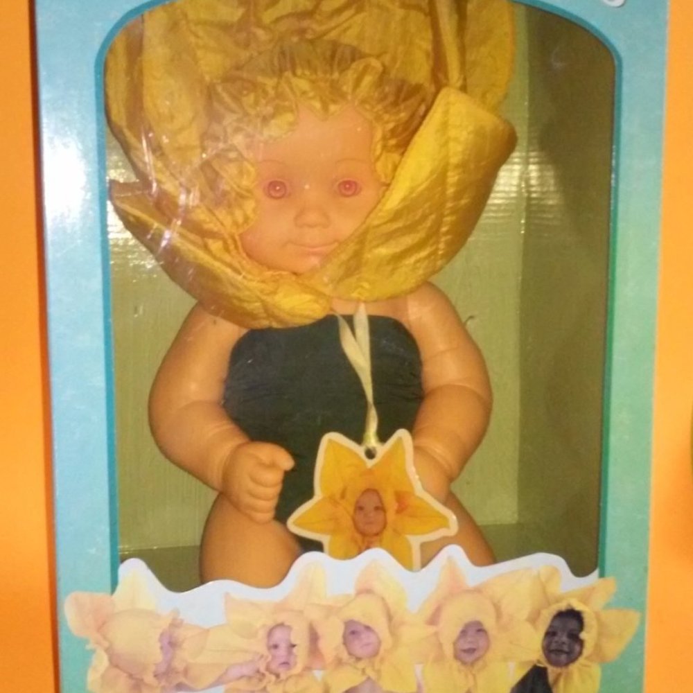 Vintage Anne Geddes Baby Doll Daffodils Pink Eyes Rare 90s